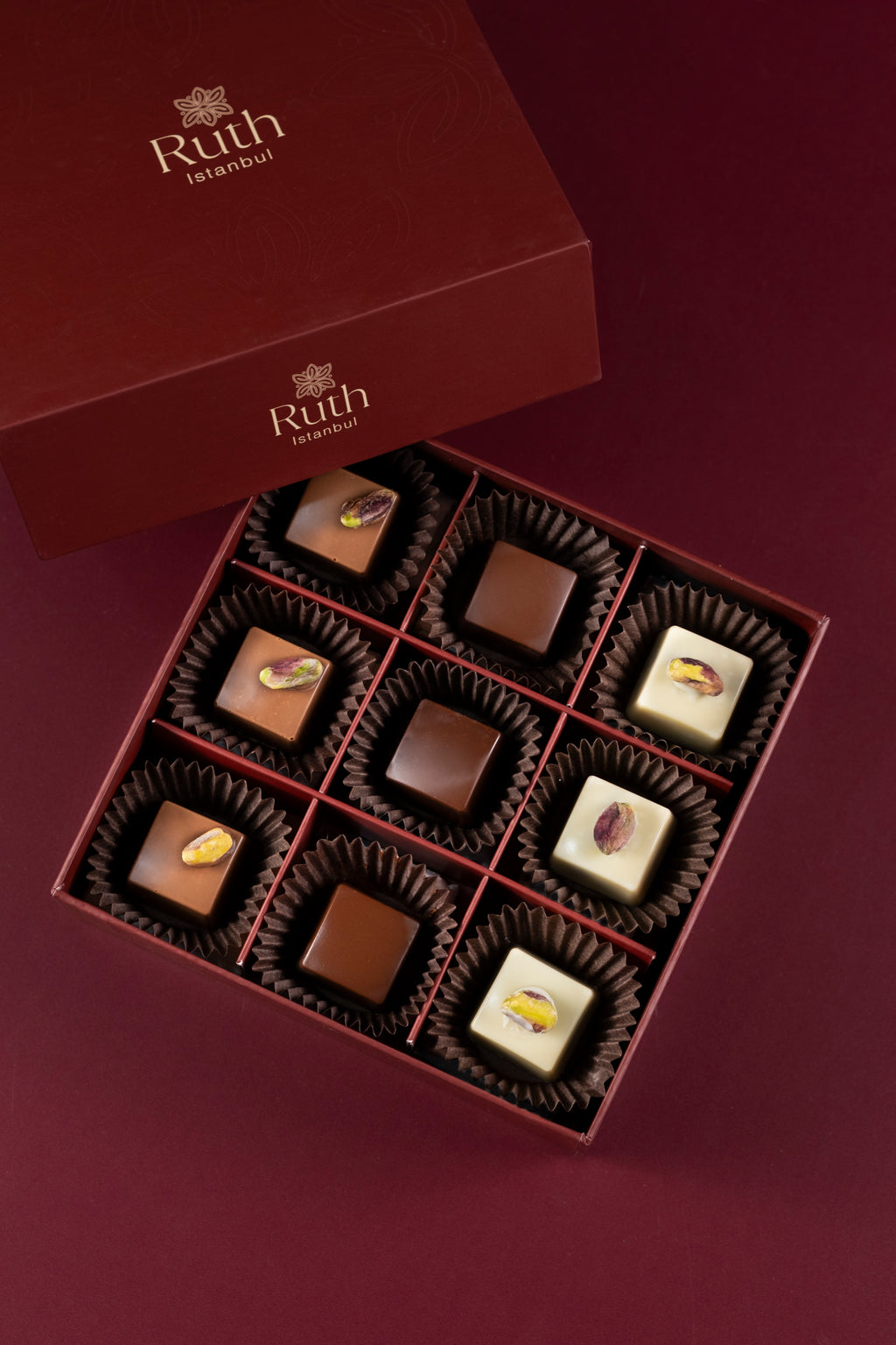 RUTH DELUXE:1