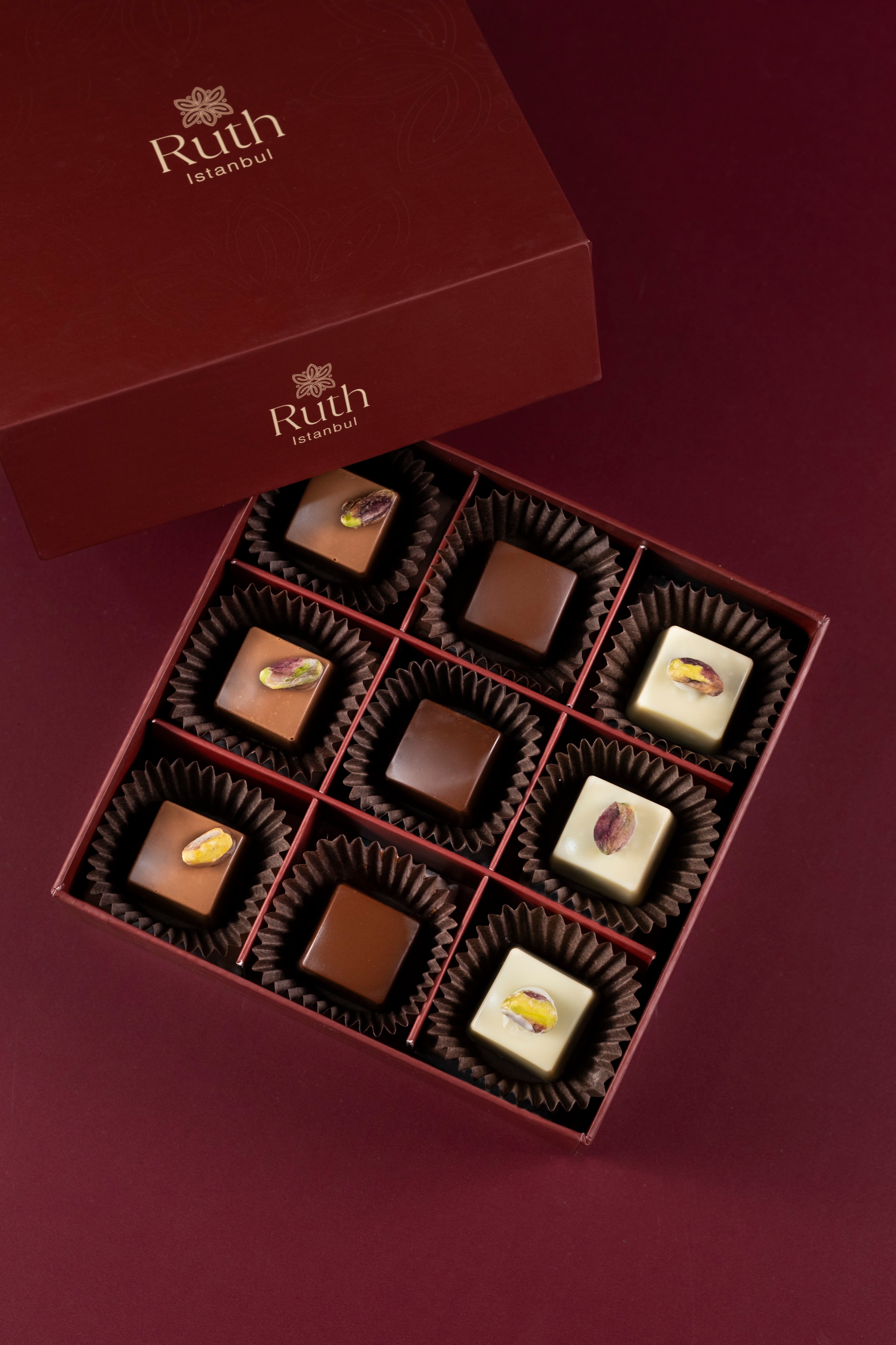 RUTH DELUXE:1